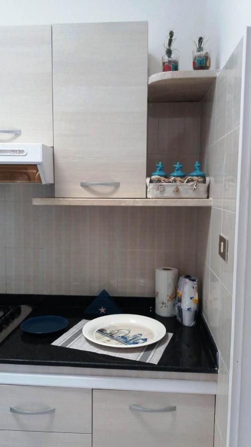 Appartamento Indipendente Nardy-Ros Torre dell'Orso Bagian luar foto